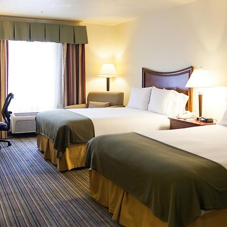 Holiday Inn Express Turlock By Ihg Ngoại thất bức ảnh