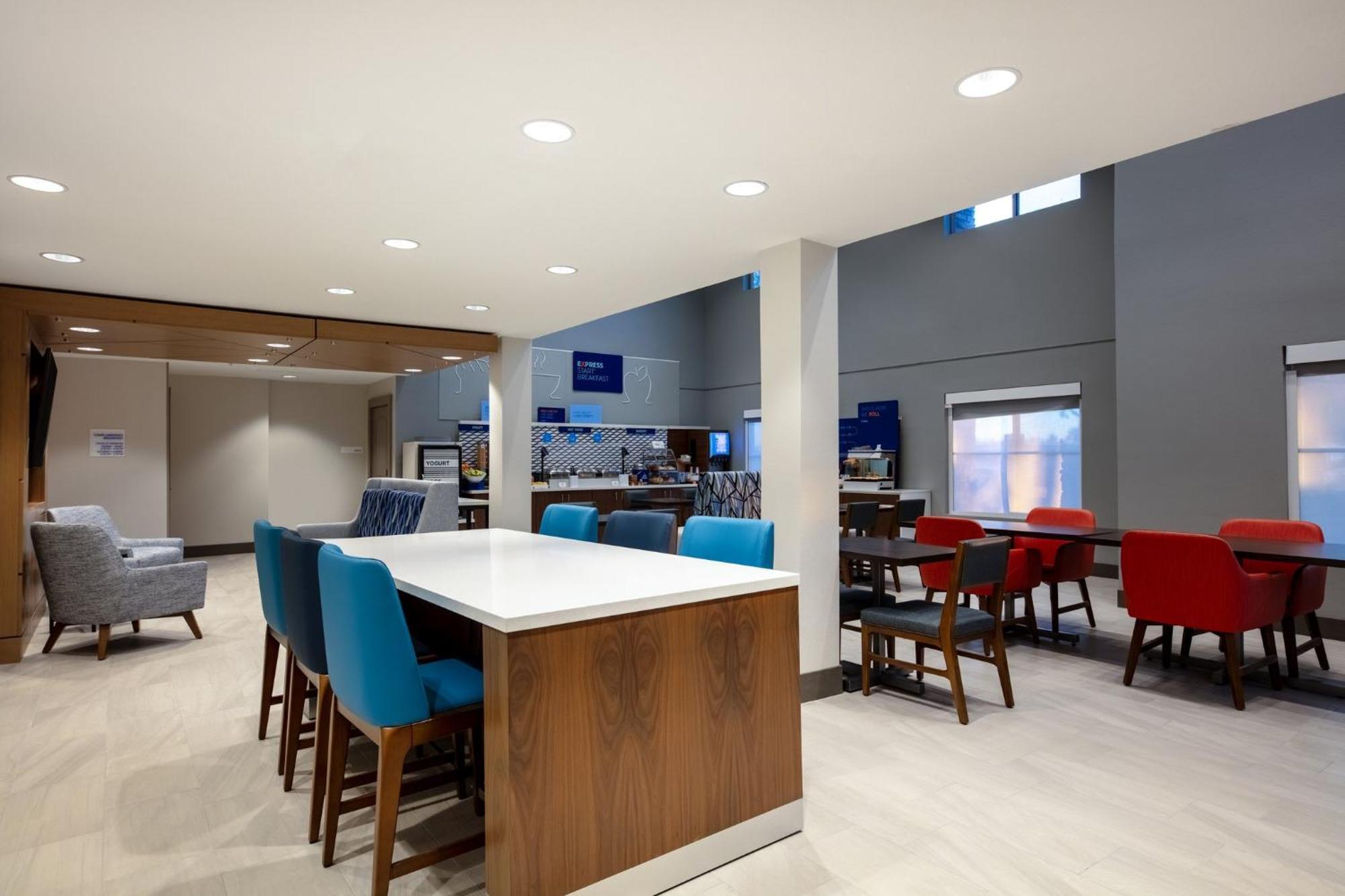 Holiday Inn Express Turlock By Ihg Ngoại thất bức ảnh