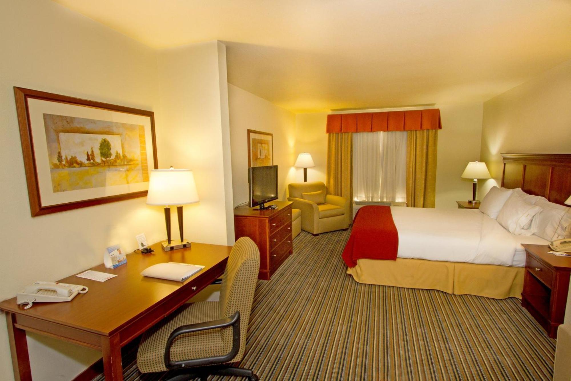 Holiday Inn Express Turlock By Ihg Ngoại thất bức ảnh