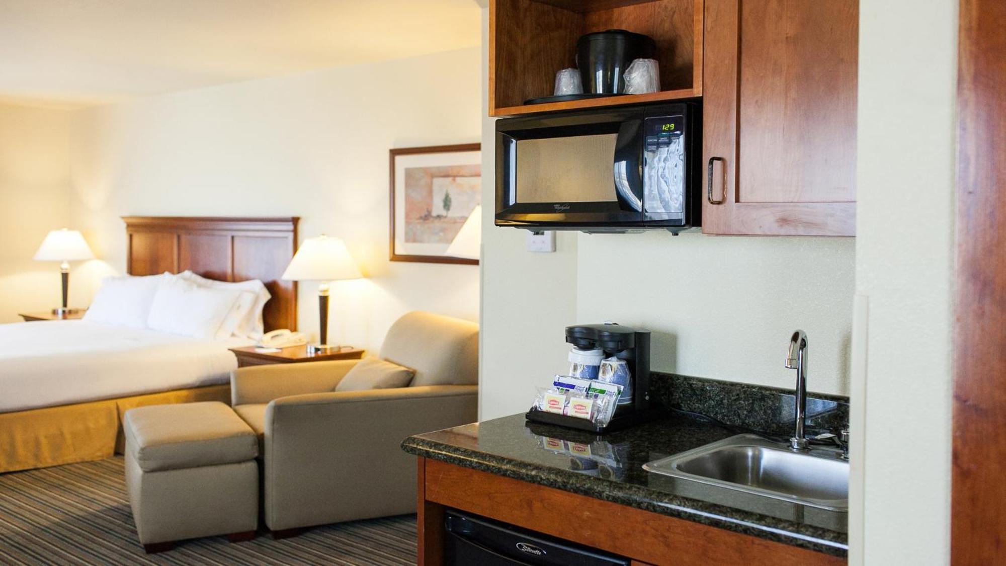 Holiday Inn Express Turlock By Ihg Ngoại thất bức ảnh